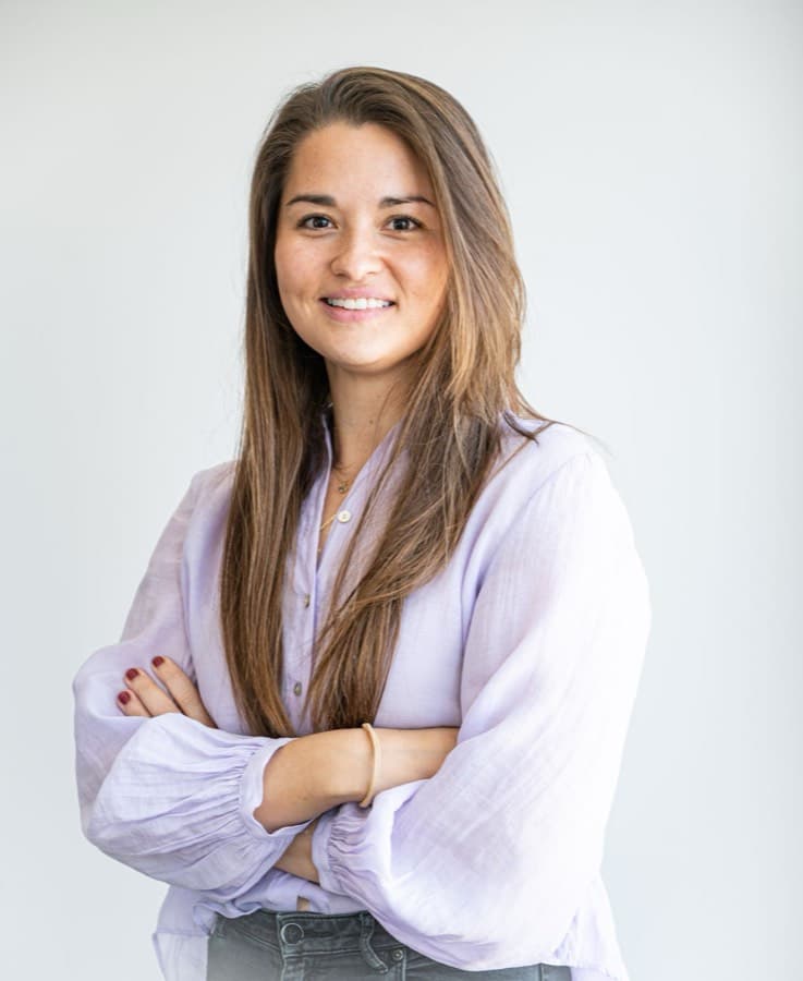 Julia Brenner, Baufinanzierungsberaterin